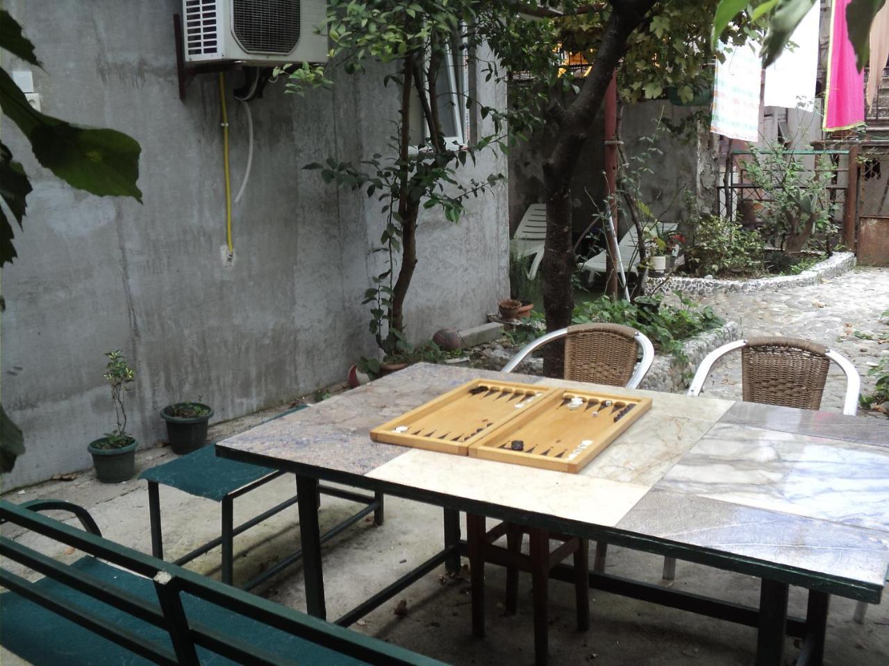 巴统Palma 1-1公寓式酒店 外观 照片