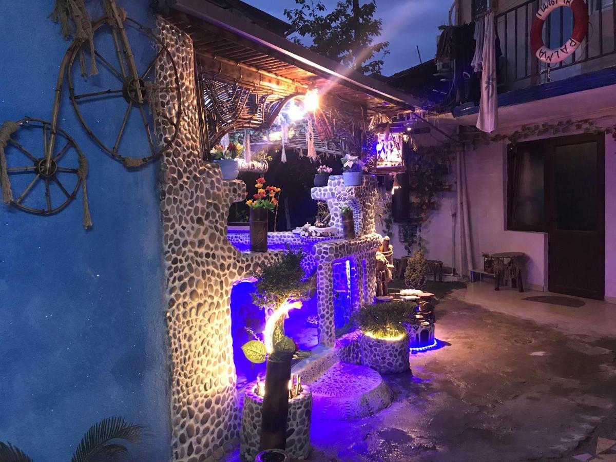 巴统Palma 1-1公寓式酒店 外观 照片